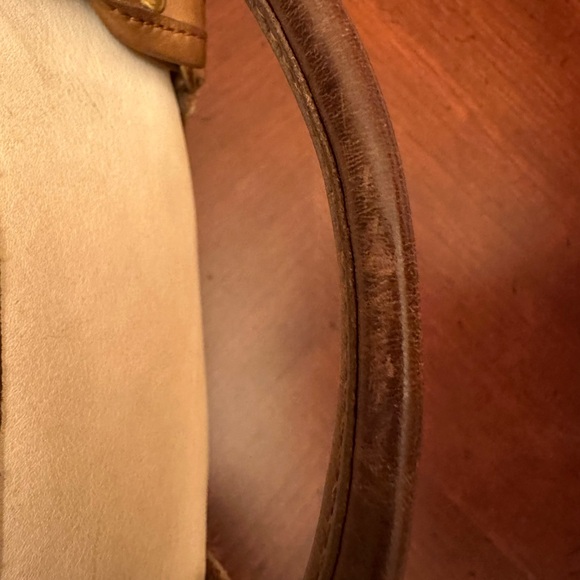 Vintage Coach White & Tan Satchel w/crossbody straps Pre-owned cond. & life left - Picture 7 of 9